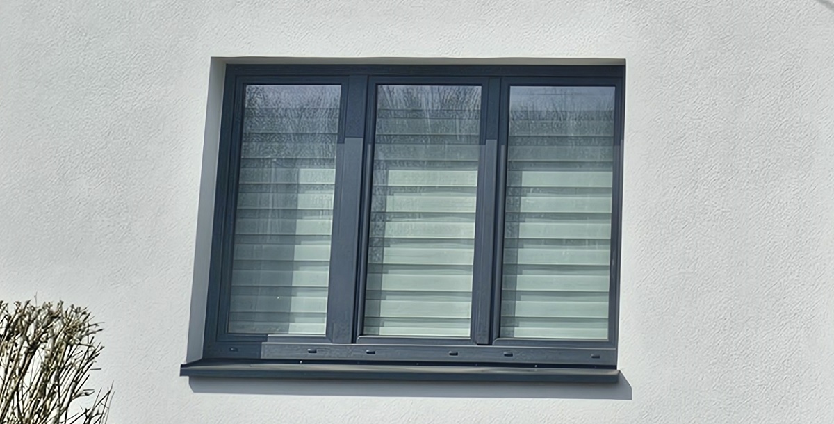 pose de porte et fenetre chassis pvc installation de châssis porte et fenêtre en pvc double ou triple vitrage